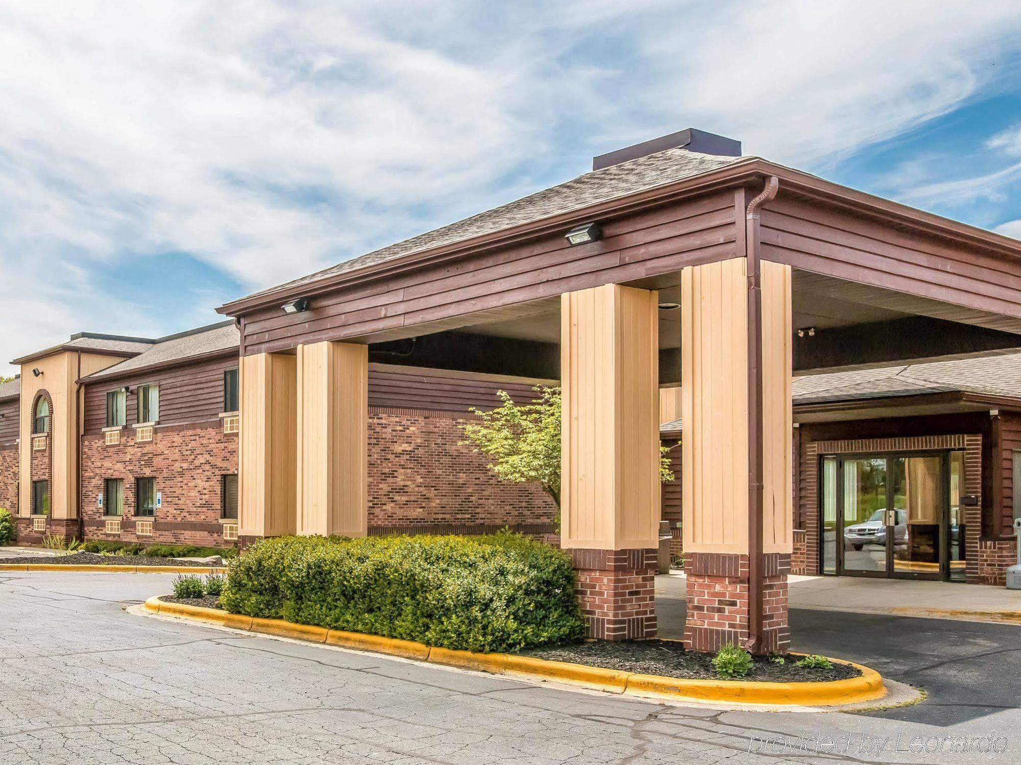 Quality Inn & Suites Holland Exterior foto